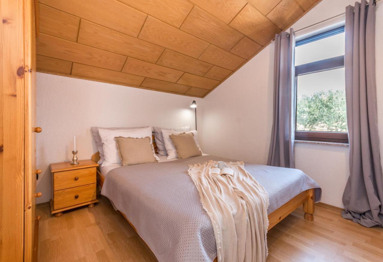Mustel Travel Apartments Sveti Petar  Exteriör bild